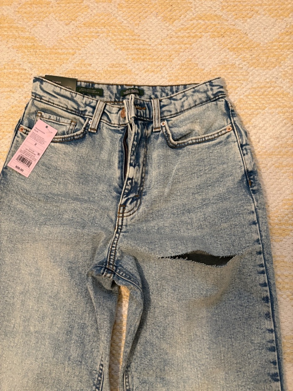 Wild Fabel90s Relaxed Straight Light Wash Jeans - Picture 2 of 4